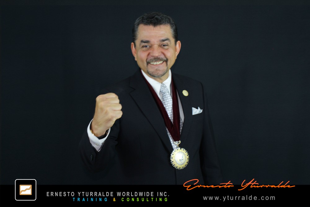 Ernesto Yturralde: Talleres de Cuerdas Puerto Rico - Team Building