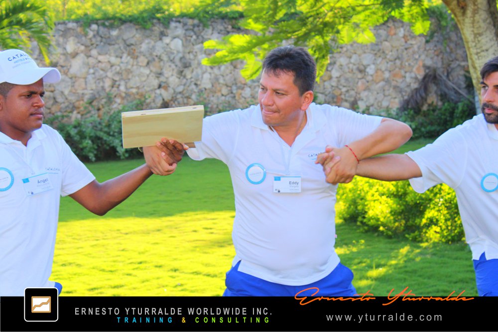 Puerto Rico Talleres de Cuerdas | Taller de Trabajo en Equipo para Empresas